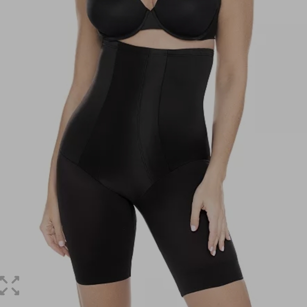 Miraclesuit• Black Extra Firm High-Waist Thigh Slimmer. Sz 3X